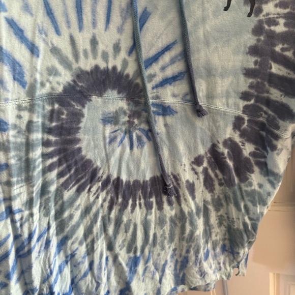 PINK- long sleeve hooded Tee. Cotton knit material. Soft , EUC! - Picture 2 of 5